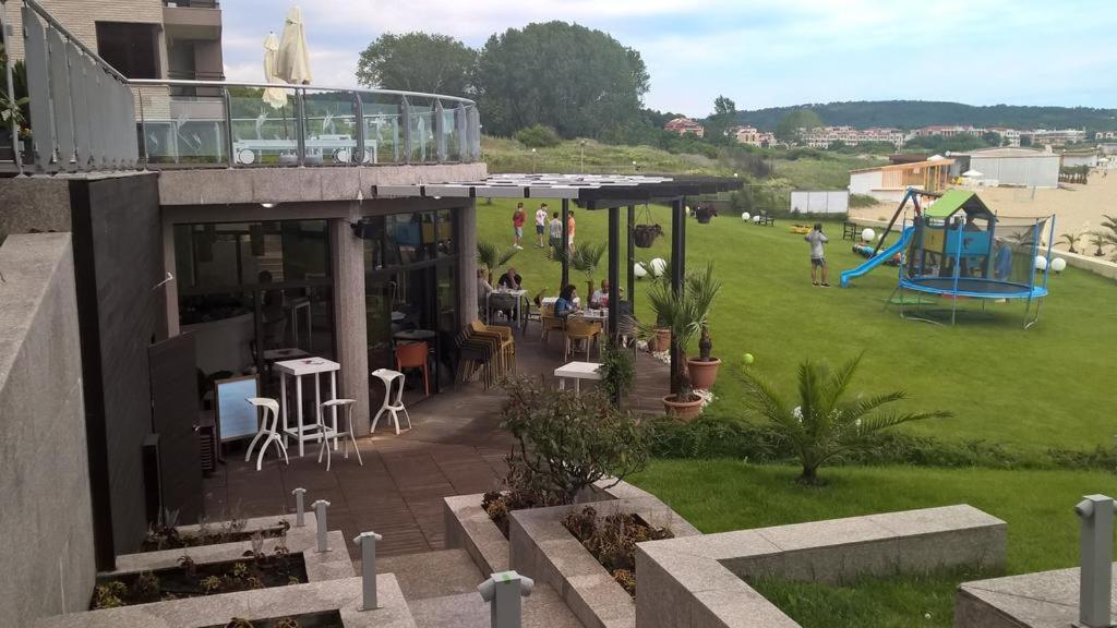 Apartment Sand Lilies Sozopol Bagian luar foto